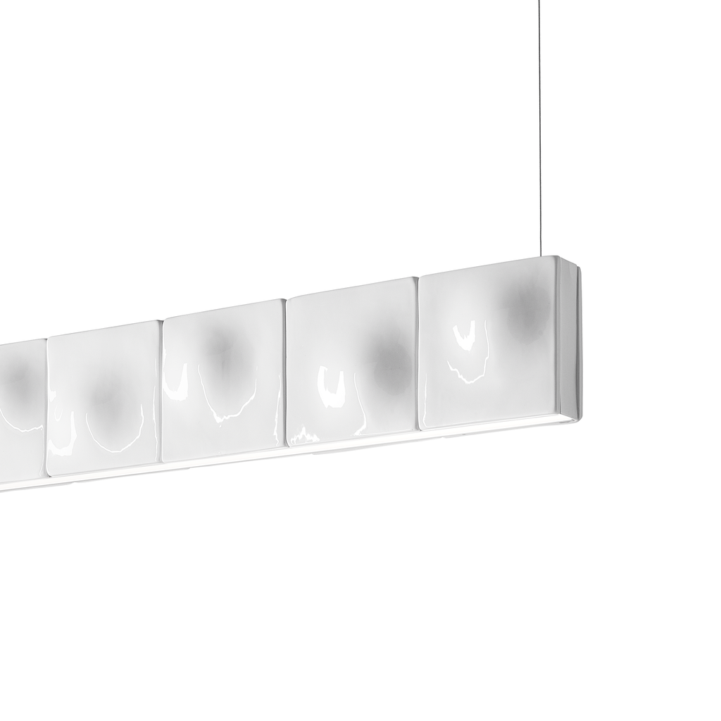 [HORZ111] HORIZON SUN LED 3168 I TE SUD 900 DO 830 XX 96° OF SE (900x100x150, 46 — Black Sun)
