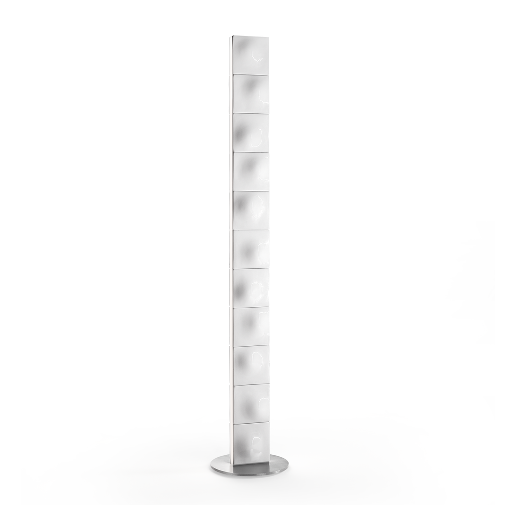 [TOWR004] TOWER SUN LED 9293 I SA SLD 1678 DO 830 XX 96° BP SE (46 — Black Sun)